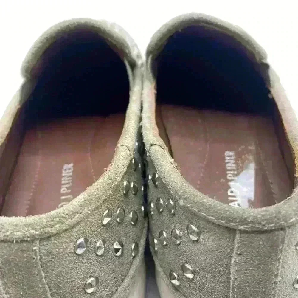 Donald J Pliner Shoes Women's 9.5 Taupe Suede Studded Slip On Sneakers - Picture 3 of 5